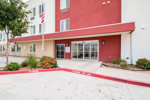 Motel 6-Laredo TX - Airport