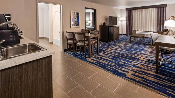 Best Western Plus Longview – University Hotel