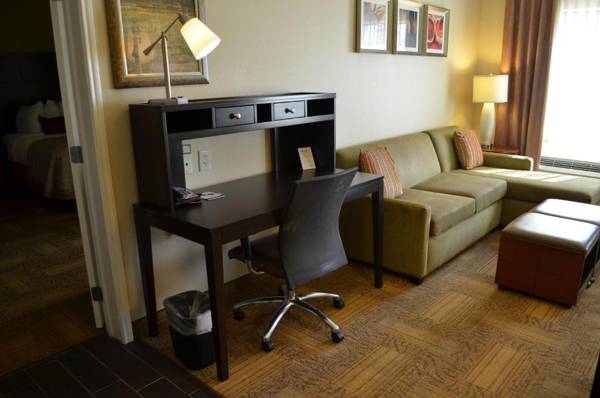 Workspace - Staybridge Suites Longview an IHG Hotel