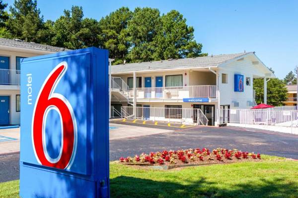 Motel 6-Longview TX