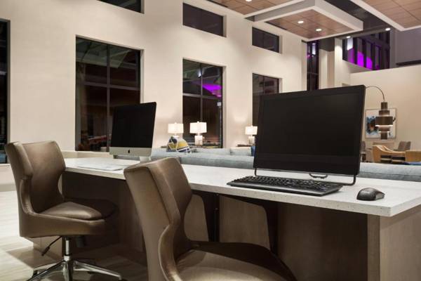 Workspace - Embassy Suites by Hilton McAllen Convention Center