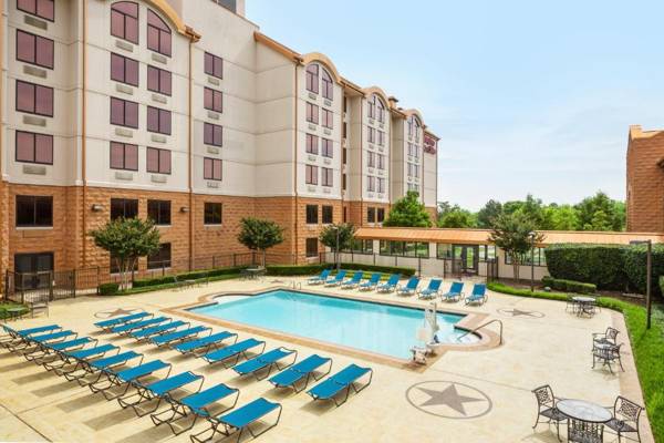 Hampton Inn & Suites Dallas-Mesquite