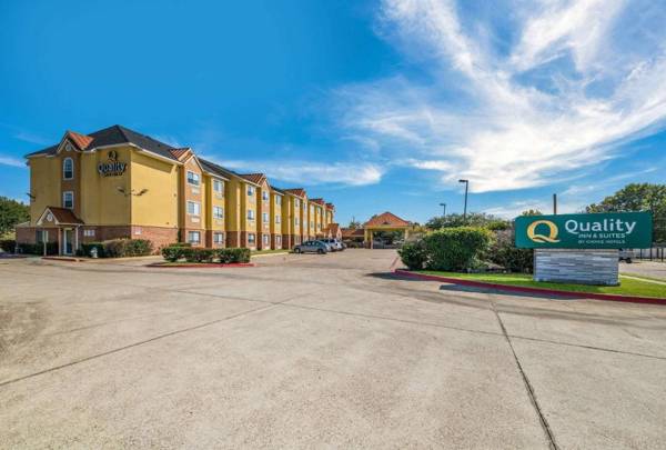 Quality Inn & Suites North Mesquite I-30