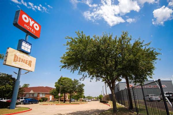 OYO Hotel Mesquite TX Hwy 80