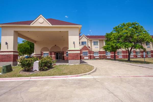 OYO Hotel Mesquite TX Hwy 80