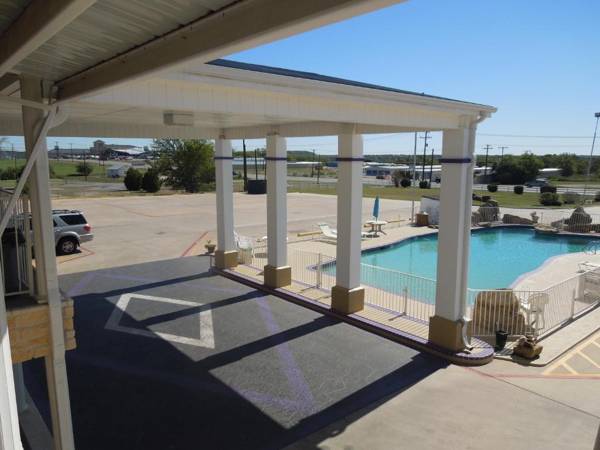 Relax Inn Mineral Wells