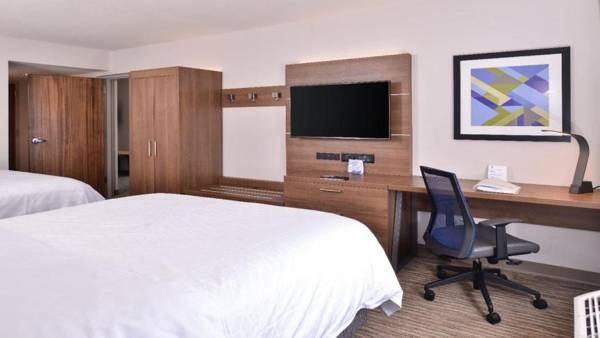 Workspace - Holiday Inn Express Hotel & Suites Mount Pleasant an IHG Hotel