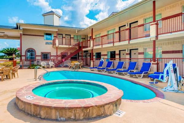 SureStay Hotel by Best Western New Braunfels