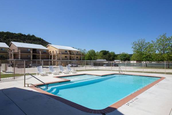 Guadalupe River Oasis RG 211