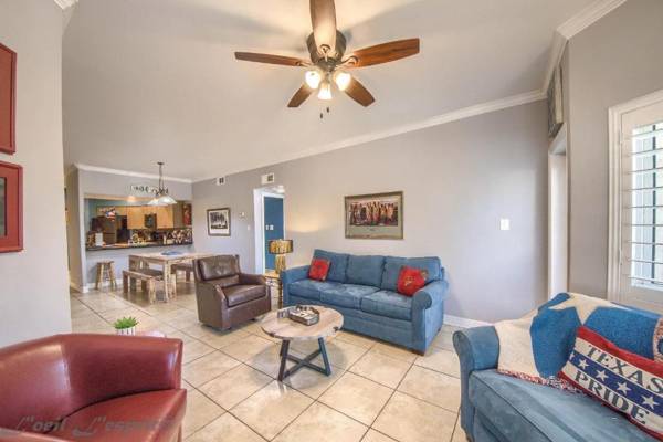 Cowboy Corral IC 112