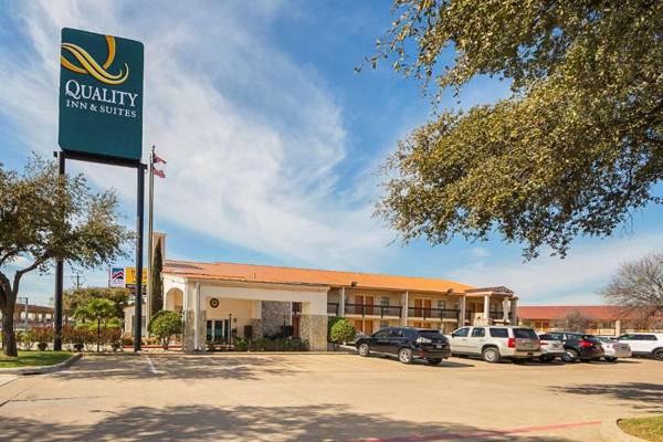 Quality Inn & Suites North Richland Hills