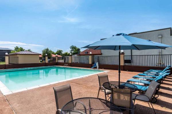 Quality Inn Paris Texas