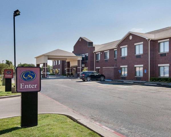 Comfort Suites Plainview