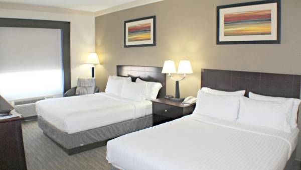 Holiday Inn Express Hotel & Suites Plainview an IHG Hotel