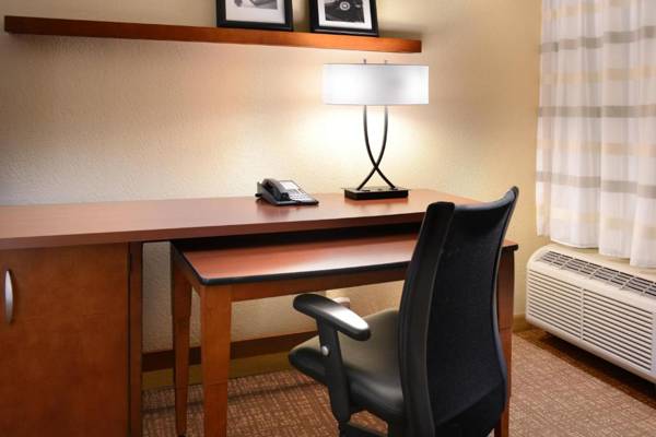 Workspace - Courtyard by Marriott Dallas Plano in Legacy Park