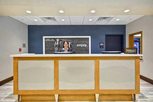 Hampton Inn & Suites Dallas/Plano-East