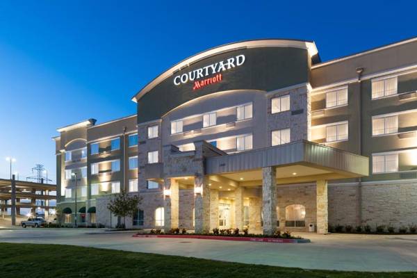 Courtyard by Marriott Dallas Plano/Richardson