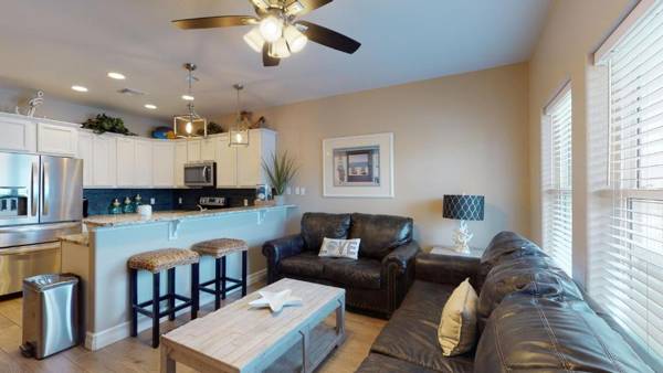 CDR109 Salt Therapy 3 bedroom 3 bath Newly Remodeled BEACH home with Shared POOL