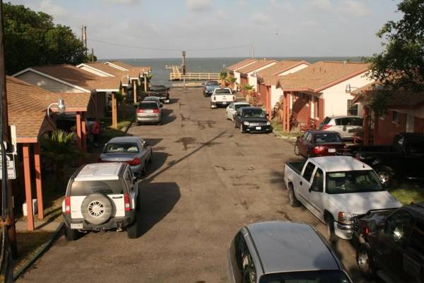 Bayfront Cottages