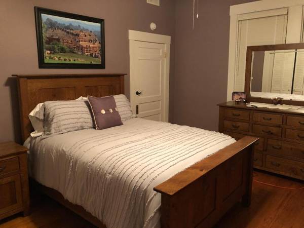 Whooping Crane Manor B & B