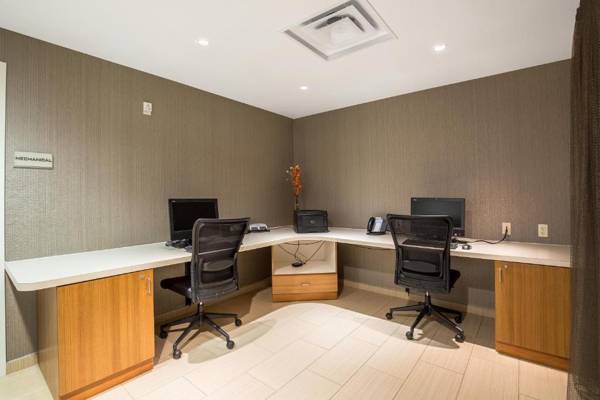 Workspace - SpringHill Suites by Marriott Houston Rosenberg