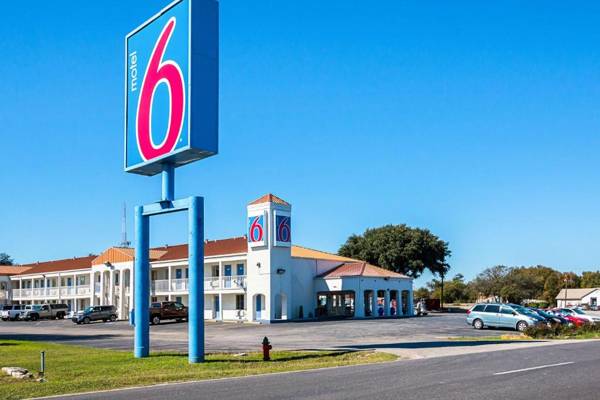 Motel 6-Round Rock TX