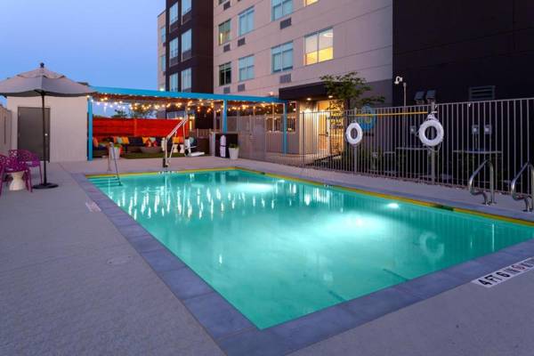 Tru by Hilton Round Rock