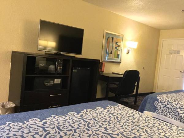 Days Inn by Wyndham San Antonio Northwest/Seaworld