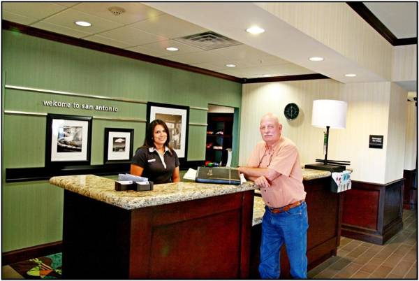 Hampton Inn & Suites San Antonio/Northeast I-35