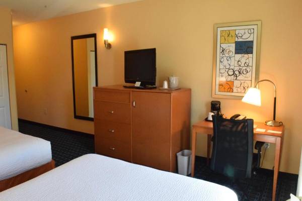 Workspace - Fairfield Inn & Suites by Marriott San Antonio SeaWorld / Westover Hills