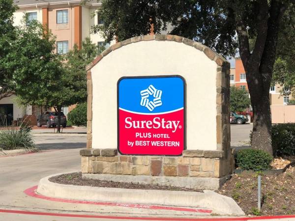 SureStay Plus Hotel by Best Western Near SeaWorld San Antonio