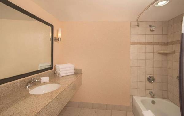 La Quinta by Wyndham San Antonio Medical Ctr. NW