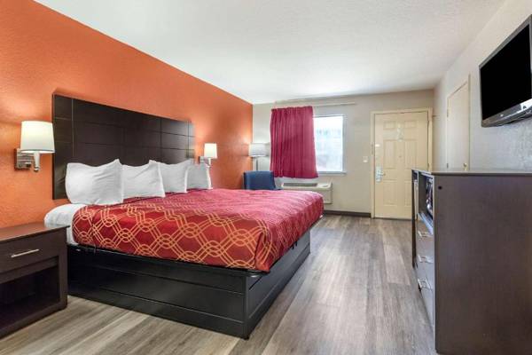 Econo Lodge Near Lackland Air Force Base-SeaWorld