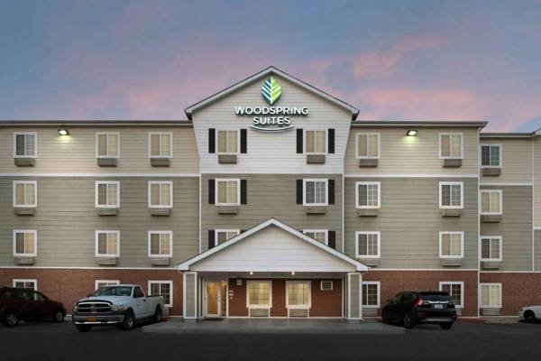 WoodSpring Suites San Antonio North Live Oak I-35