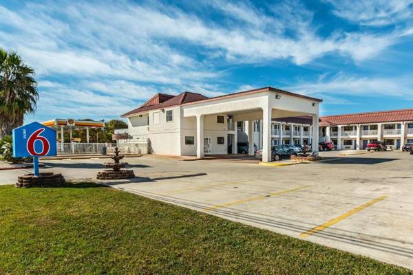 Motel 6-San Marcos TX - North