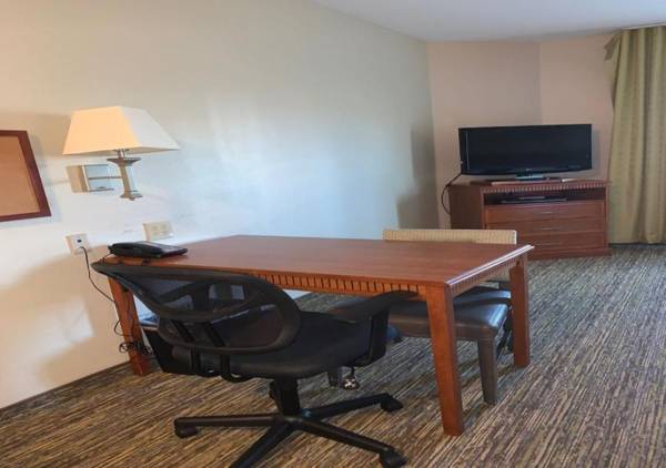 Workspace - Candlewood Suites Temple an IHG Hotel