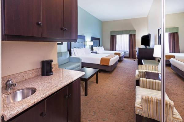 Holiday Inn Express & Suites Victoria an IHG Hotel