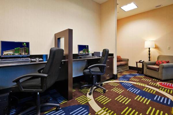 Workspace - Holiday Inn Hotel & Suites Waco Northwest an IHG Hotel