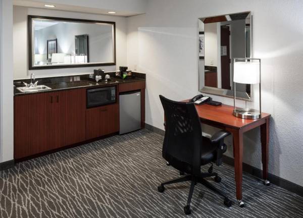 Workspace - Courtyard by Marriott Waco