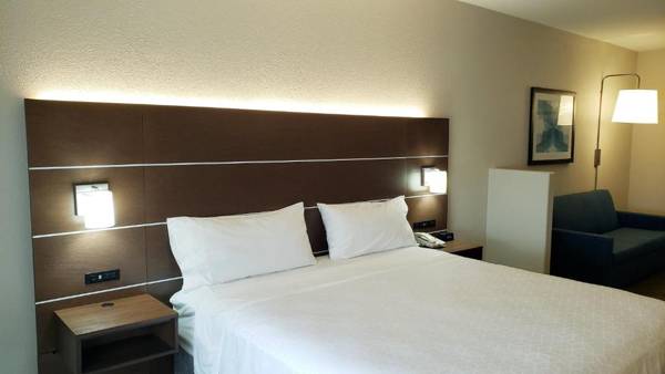 Holiday Inn Express Hotel and Suites Weslaco an IHG Hotel