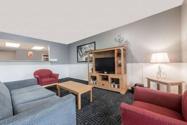 Super 8 by Wyndham Wichita Falls