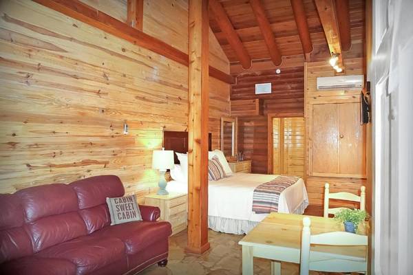 Wimberley Log Cabins Resort and Suites- Unit 2