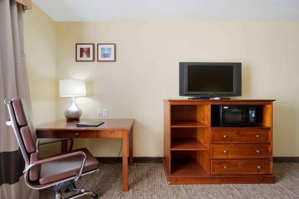 Workspace - Comfort Inn and Suites Cedar City