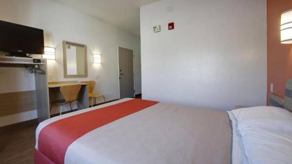 Motel 6 Lehi UT - Thanksgiving Point