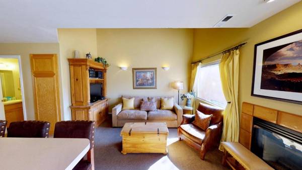 Henning's Escape #3328