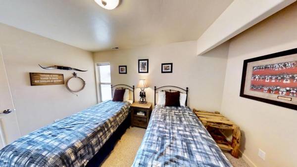 Return to the Old West #T1