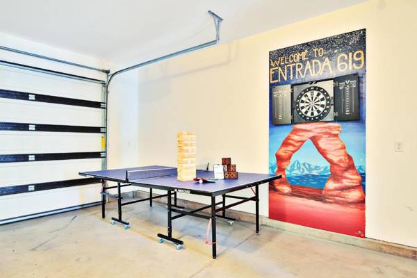 Super Fun Poolside Home Flexible Cancellation Policy - Entrada 619