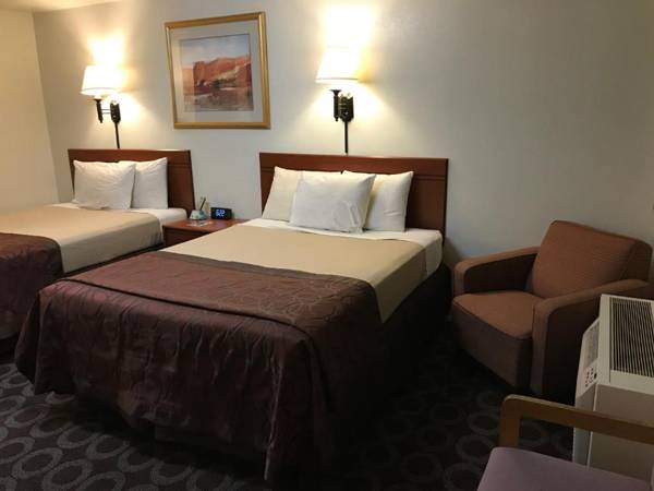 Canyonlands Motor Inn