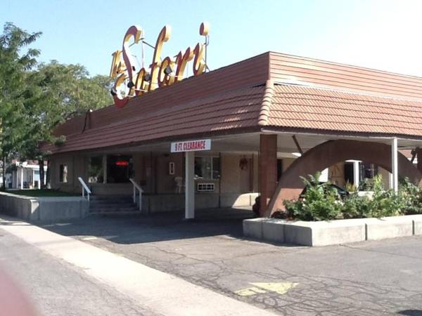 Safari Motel