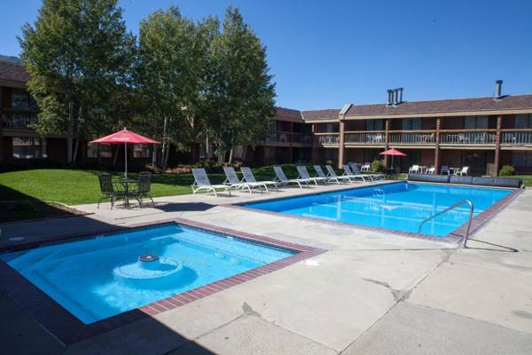 DoubleTree by Hilton Park City - The Yarrow